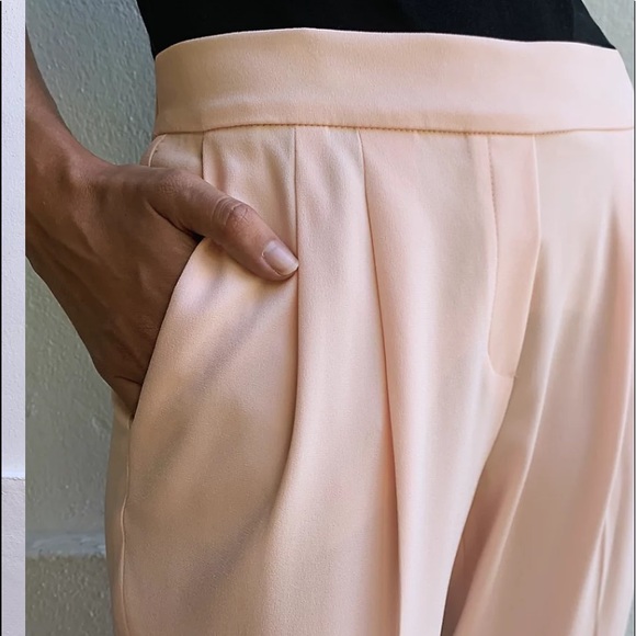 Aritzia Babaton Cohen Pant Cohen Size12/L mustard colour ⭐️⭐️⭐️⭐️ - Picture 9 of 14